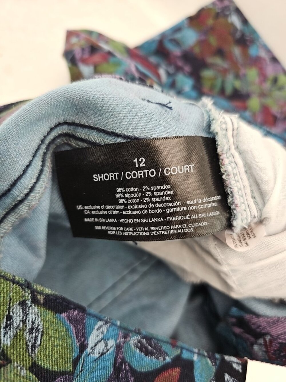 Gloria Vanderbilt Amanda Slimming Floral Jeans - Picture 5 of 5